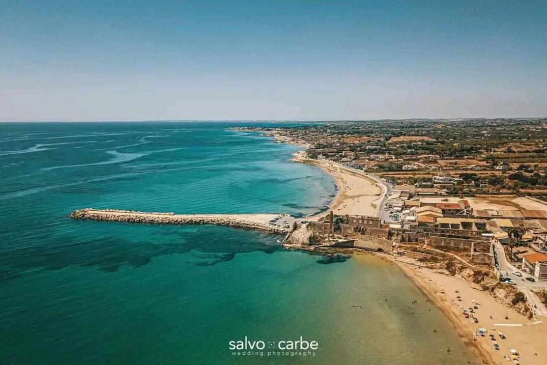 Goodluck Casa Vacanza Avola Kültér fotó